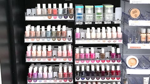 Essie 'It Must Be Love' In-Line Display