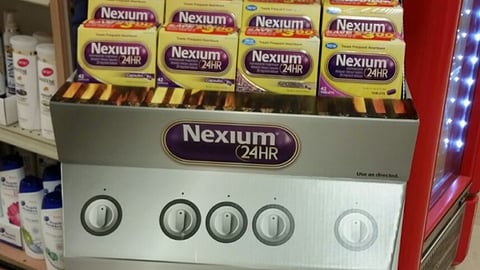 Nexium 'Summer Grilling' Floorstand
