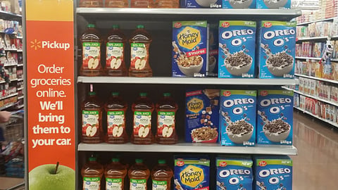 Walmart Oreo O's Merchandising