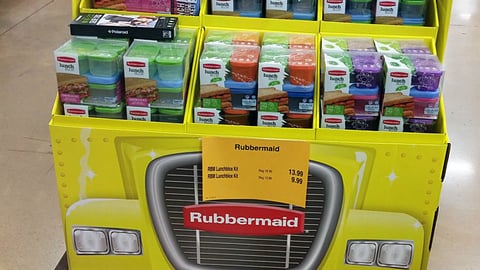 Rubbermaid Back-to-School Pallet Display