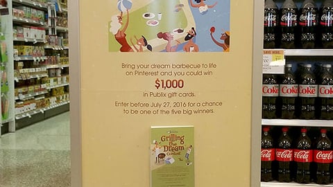 Publix 'Grilling the Dream' Stanchion Sign
