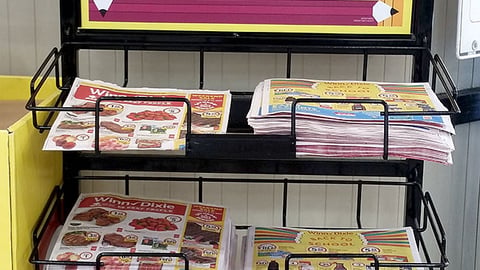 Winn-Dixie 'Lunch Box Rewards' Rack Sign