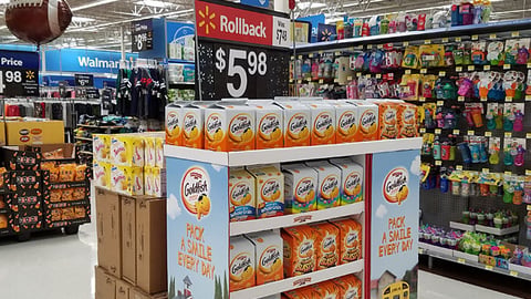 Goldfish 'Pack a Smile' Half-Pallet