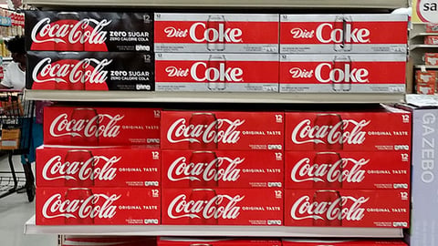 Winn-Dixie 'Score More Savings' Endcap