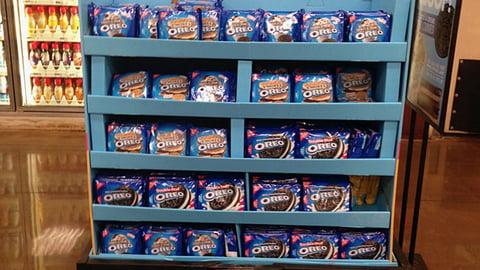 Oreo Kroger 'Play With Oreo' Pallet Display