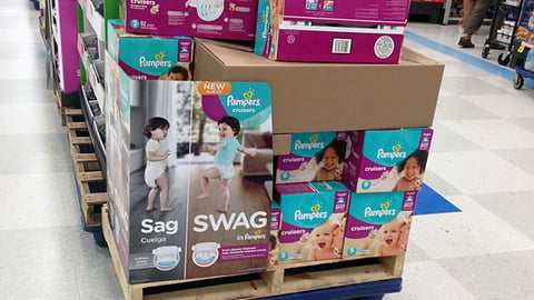 Pampers Cruisers 'Swag' Half-Pallet
