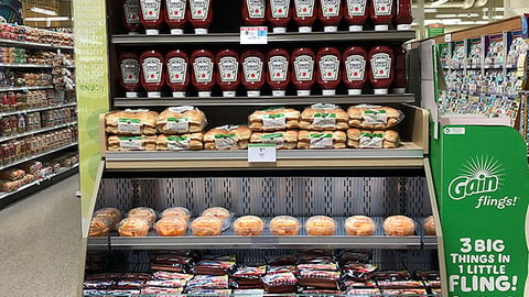 Publix Kraft 'Tailgate Party' Refrigerated Endcap