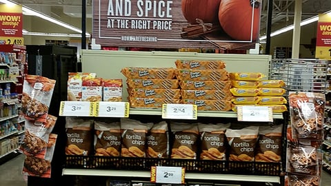 Food Lion 'Pumpkin and Spice' Endcap