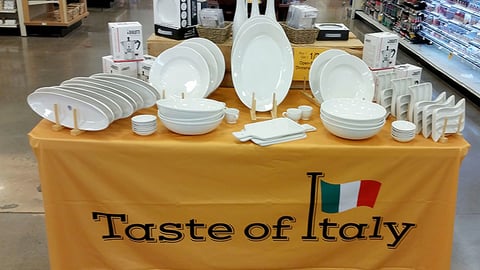 Fred Meyer 'Taste of Italy' Table Display