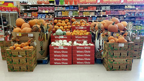 Winn-Dixie Halloween Merchandising