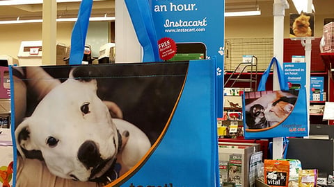 Petco Instacart 'Delivered in an Hour' Checkout Sign