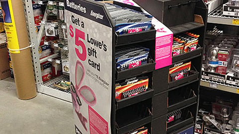 Energizer Lowe's '$5 Reward' Holiday Quarter Pallet