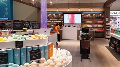 Hy-Vee Pharmacy/Health and Beauty Department