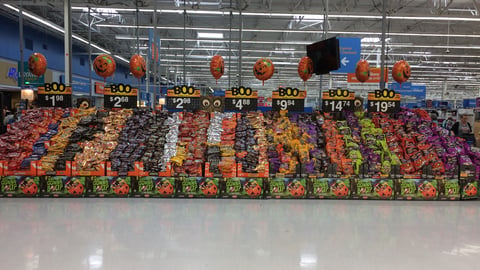 Walmart Mars 'Who You Gonna Boo' Cart Rail Display