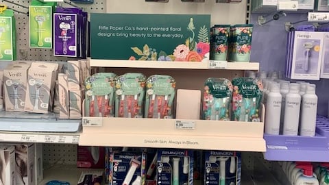 Target Gillette Venus Rifle Paper Co. In-Line Display