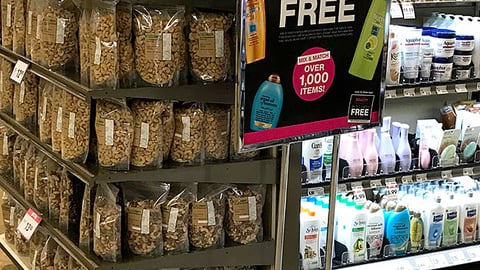 Mariano's 'Beauty Event' Stanchion Sign