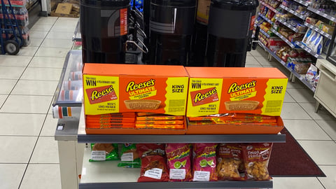 Reese's 'You Could Win' Countertop Dispenser
