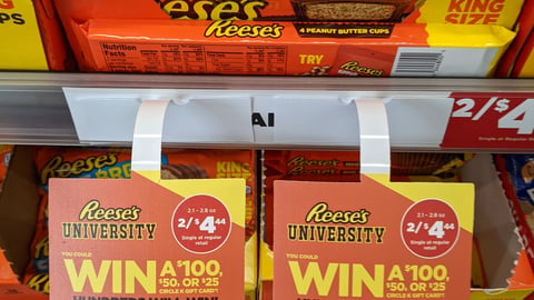 Reese's Circle K 'Hundreds Will Win' Danglers