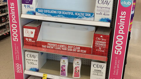 P&G Walgreens 'New Duo' Endcap