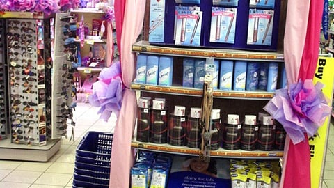 Eckerd/P&G 'Survivor' Endcap