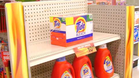 Rite Aid 'Red Hot Specials' Tide Endcap