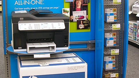 Staples HP Endcap