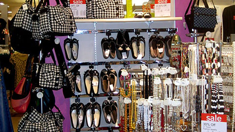 JCPenney 'Mix it Up' Accesories Merchandising