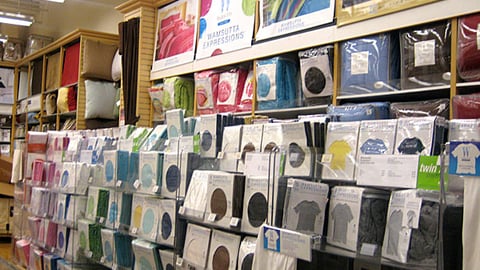 Linens 'n Things Wamsutta Expressions Merchandising