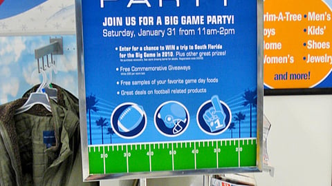 Meijer Super Party Stanchion