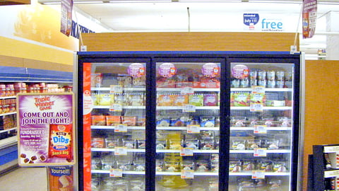 Giant Edy's 'Triple Winner Game' Cooler Display