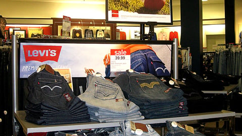 JCPenney Levi's Young Men's Jeans Display