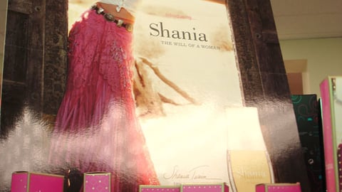 CVS Shania Endcap