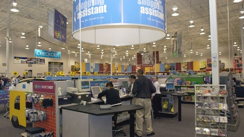 Best Buy Shopping Assistant Counter
