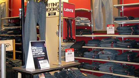 JCPenney Levi's Young Men's Merchandising