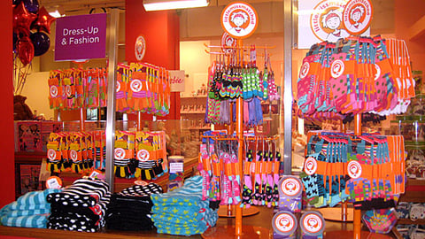 FAO Schwarz Little MissMatched Table Display