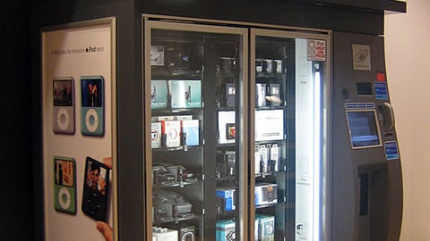 Macy's iPod Vending Machine