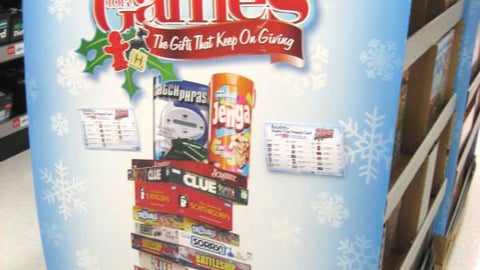 Hasbro Holiday Pallet Side Panel