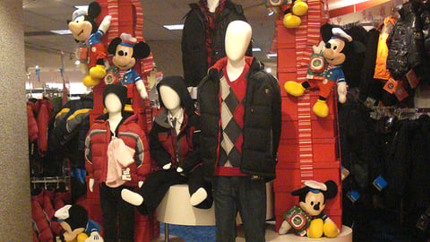 Macy's Boys Apparel Holiday Vignette