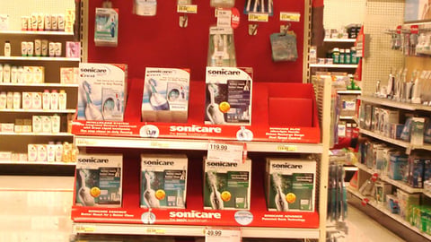 Target Oral-B Endcap
