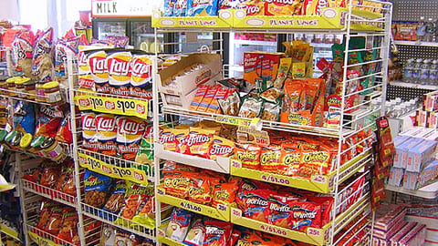 Dollar General Snack Aisle