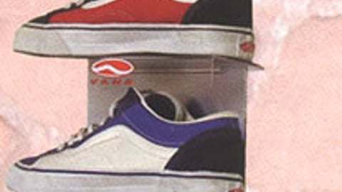 Vans Display