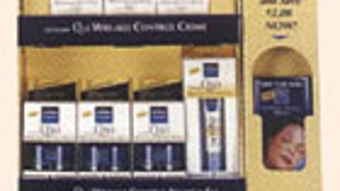Nivea Q10 Floorstand