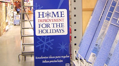 Lowe's Bilingual Holiday Aisle Signage