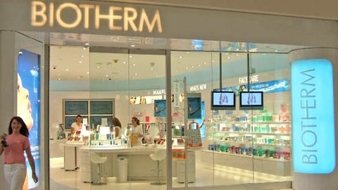 Biotherm Store Exterior