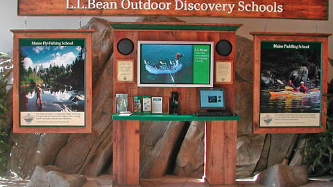 L.L. Bean Digital Signage