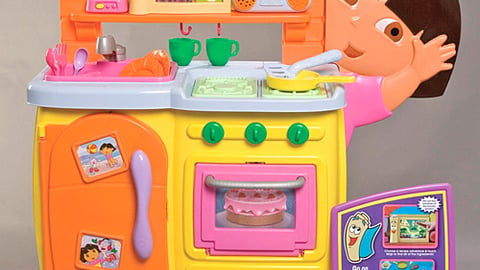 Dora's Talking Kitchen Interactive