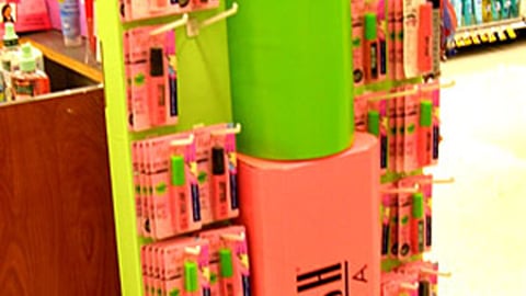 Maybelline Great Lash Floorstand