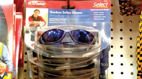 AO Safety Glasses Packaging
