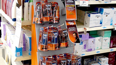 Gillette Fusion 'Champion' Floorstand