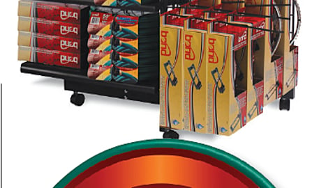 Bond Lawn & Garden Floor Display